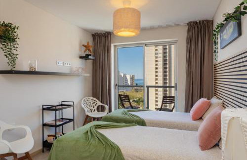 McRamé Design Apt Sea View, Beachfront, Swimming Pool, 2BDR, 2BAR, 6 pax, Praia da Rocha - Photo 7