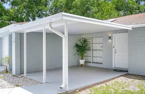 Stunning Heated Pool House Close to Tampa & Casino - Foto 46