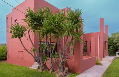 Red Castle - Photo 9