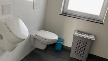 3 Mehrbettzimmer, Küche, Bad für Arbeiter und Monteure in Gau-Weinheim - Foto 5