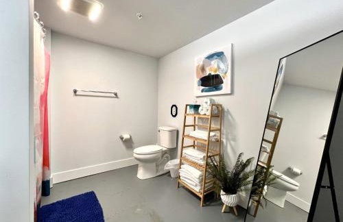 Swanky loft at Historic Peters Cartridge Factory - Foto 5