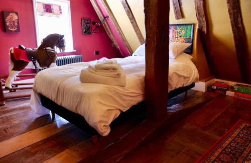 The Famous Harry Potter House, Hot Tub, Cinema Room, Sky TV - Foto 57