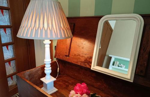 Florence castle apartment 2 bedrooms, 2 bathrooms - Photo 25