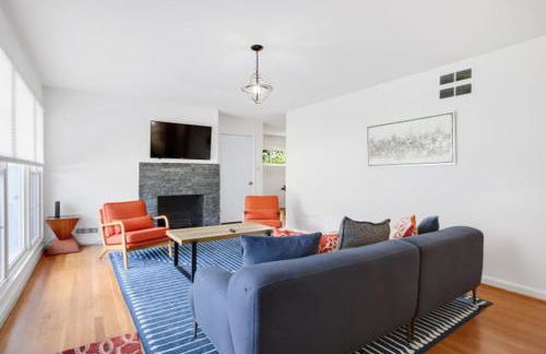 Forest Glen Silver Spring Gem - Parking - Photo 7