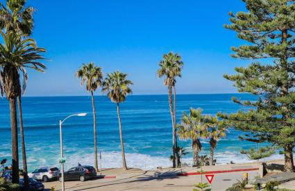 Amazing La Jolla Ocean View 2 bedroom apartment - Photo 32