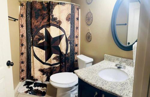 Western Style - 2 bed/1 bath (RATED 10 STARS) - Foto 9