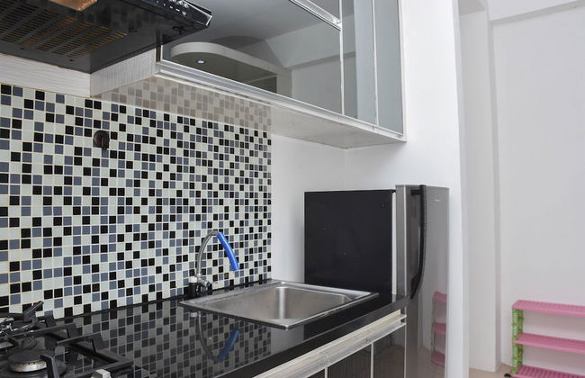 Comfort And Simply 2Br At Pakubuwono Terrace Apartment - Foto 9