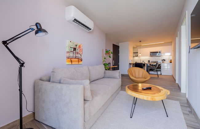 Spectacular 1BR With Balcony in Santa Ana - Photo 65