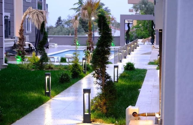 Flower City Suits - Photo 34