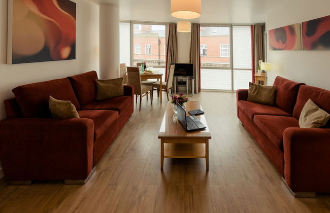 PREMIER SUITES Liverpool - Photo 30