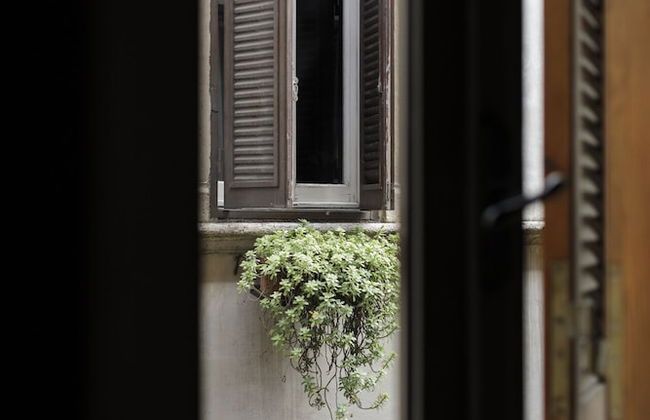 Stylish Apartment Close To Piazza Navona - Photo 35