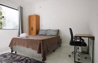 Apartamento com piscina - Foto 11