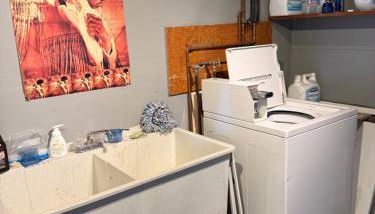 Hazel's Hideaway apt in walkable historic area - Foto 4