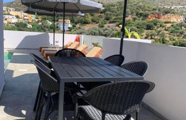 White Boutique Homes - Serenity - Photo 17