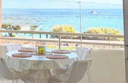 Superbe Pieds dans l eau ajaccio face à la mer plage de sable fin route des îles des sanguinaires - Foto 1