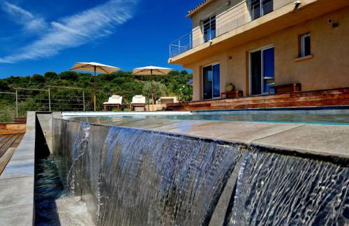 Modern villa 5 double bedrooms, new AC, private pool and stunning view 800 m from beach - Foto 28