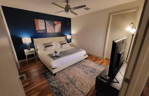 Apartment Kingbed+Parking+Pool+Gym+CityView+2TV's - Foto 3