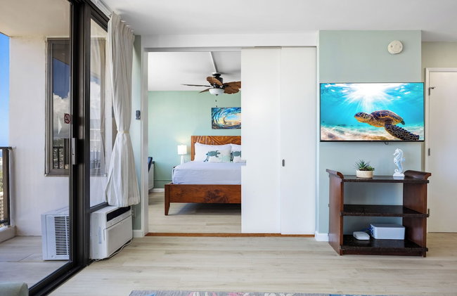 Diamond Head and Ocean views with King Bed and Parking - Photo 75