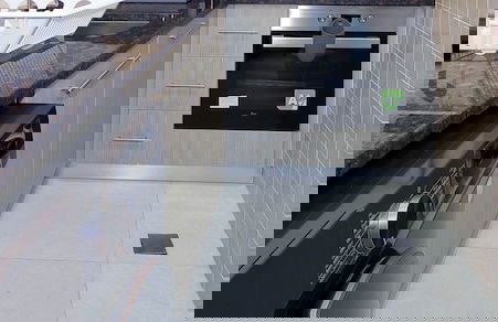 Spacious Studio Apartment - Photo 11