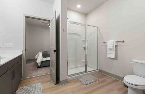 Exclusive Living 5 Min From Downtown - Foto 44