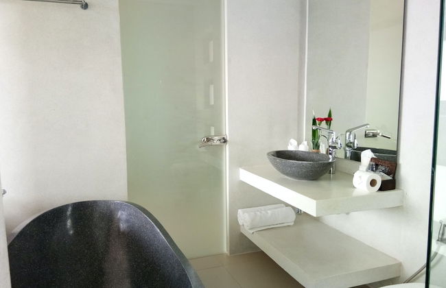 18 Bedroom Luxury Sea View Villas - Photo 55