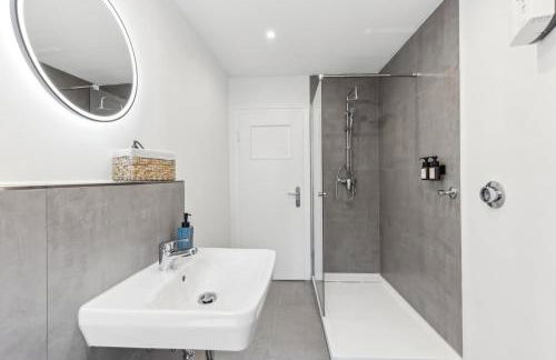 Zentrale Lage & perfekter Komfort! - Photo 6