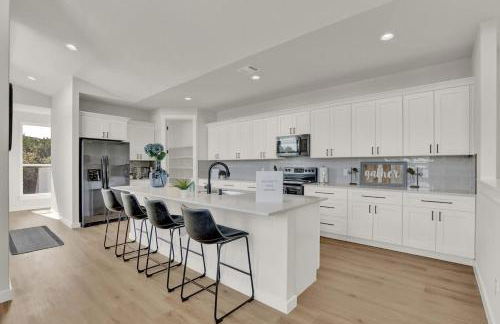 Stunning Lake Home With Pool-beach-gym-boat Access - Foto 25