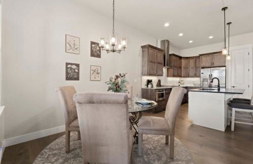 Scenic Mountain Retreat Golf, Pickleball, Relax - Foto 4