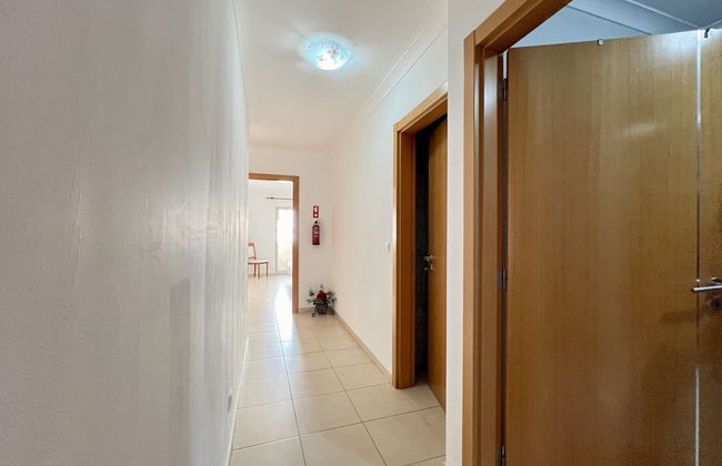 Monte Gordo Beach Ocean View 5 by Homing - Foto 19