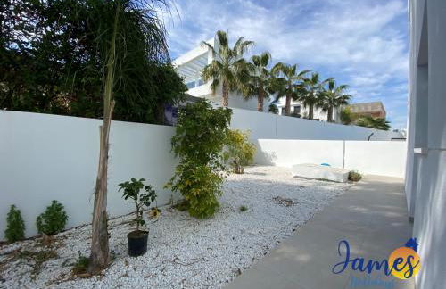 Luxurious Villa Private Pool La Marina Urb LM3 - Foto 24