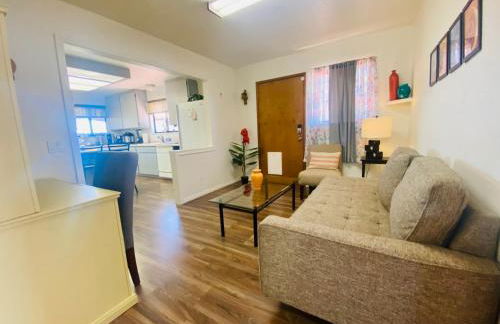 Family friendly, 3 bedroom house, with king bed for up to 15 - BBQ - Internet - jet tub - Foto 32