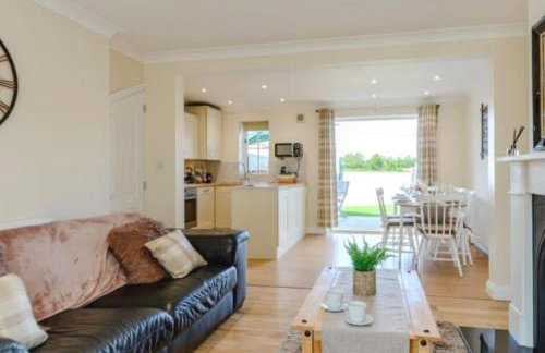 The Cosy Haven - Photo 3