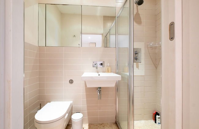 Host Stay Brunswick Apartment - Photo 6