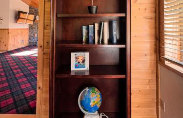 The Carriage House Walk to River Lake In Town - Foto 18