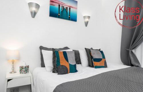 One Bedroom Apartment by Klass Living Serviced Accommodation Bellshill - Elmbank Street Apartment with WIFI and Parking - Foto 1