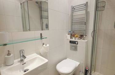 Stylish Studio by Kensington Olympia, fast Wi-Fi - Foto 15