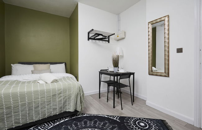 BV Royal Comfy Studiosuite Queensgate Huddersfield - Photo 76