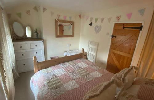 Maytree Cottage. Compact home in Mid Wales. - Foto 11