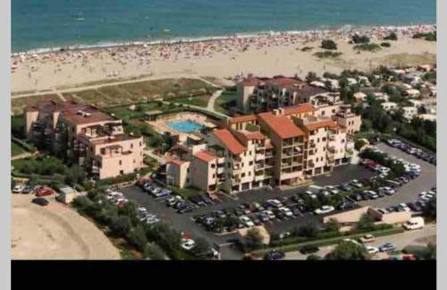 Les Capitelles Bord de plage avec grande piscine - Vue montagne - Balcon - Photo 18