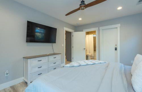 Spacious 4BR Mountain Retreat for 16 in Fairview - Foto 11