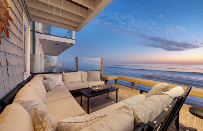 Unbeatable Beachfront Bliss w/ Ocean Views, Luxe Interiors & Patio Beach Road - Foto 38