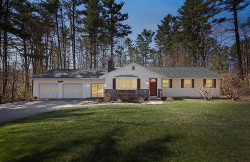 Melvin Village - 5 Bed 3 Bath Arcade Near Lake Pet Friendly fee applies - Foto 1