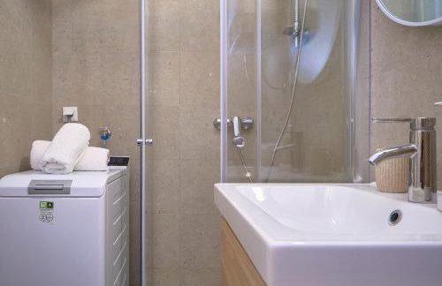 Sunny Apartment - Photo 22