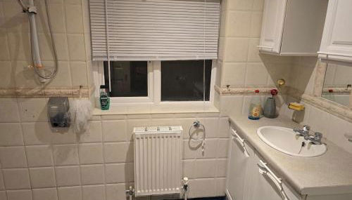 Charming Highworth,Swindon Stay, Wi-Fi Car park - Foto 5