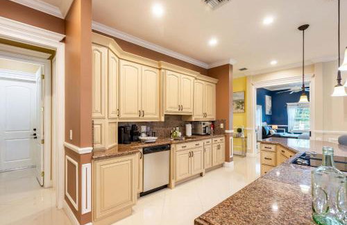 Chill & Spacious 3BR - Beaches & Backyard Fun - Foto 7