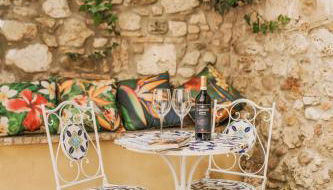 Charme in Centro with private parking - Photo 2