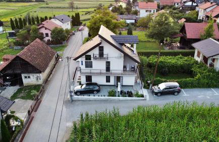 Studio Apartmani BISER 1, 2, 3 Deluxe - Foto 2