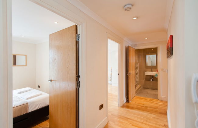 London Serviced Apartments - Photo 13