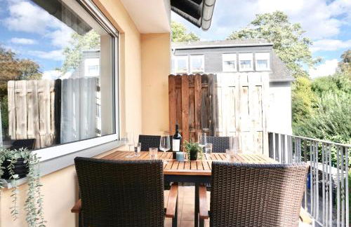 2 Schlafzimmer Wohnung mit Balkon und privatem Stellplatz unmittelbar an der Mosel für bis zu 8 Gäste - Foto 48