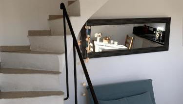 Charmante maisonnette proche du centre du village - Foto 4